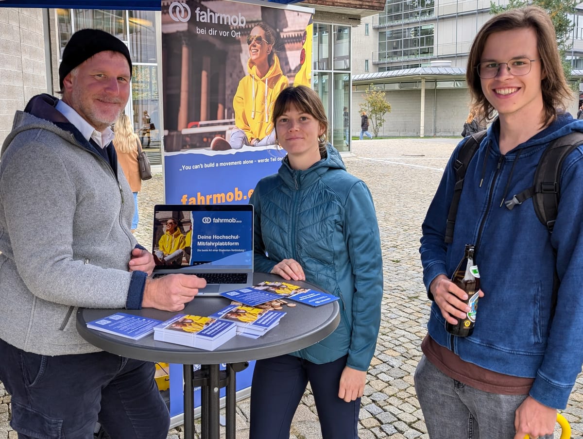 fahrmob.eco beim ersten Erstiesgarten an der Hochschule Kempten.